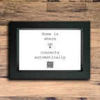 "Connects Automatically" Photo Frame | Black | Landscape
