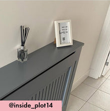 Load image into Gallery viewer, &quot;there is no place like home&quot; photo frame