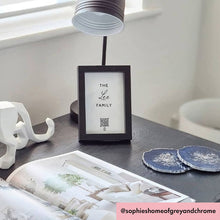 Load image into Gallery viewer, &quot;personalised family name&quot; photo frame